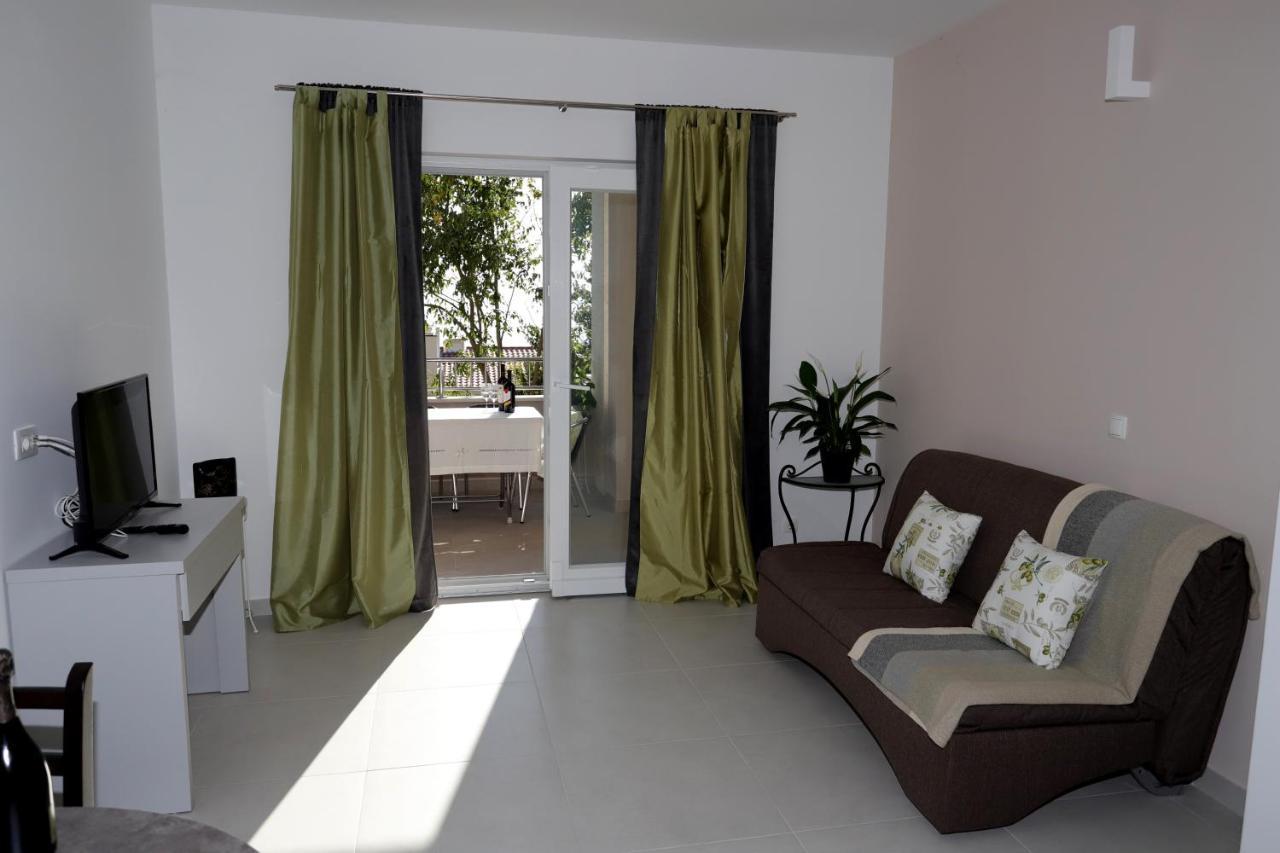 Apartments Medvidovic บาชกาโวดา ภายนอก รูปภาพ